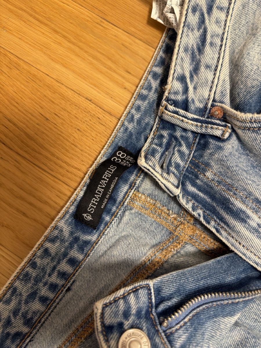 Stradivarius Jeans: Stradivarius jeans grösse 38 – Usato da Egerkingen venduto da Amo129 1