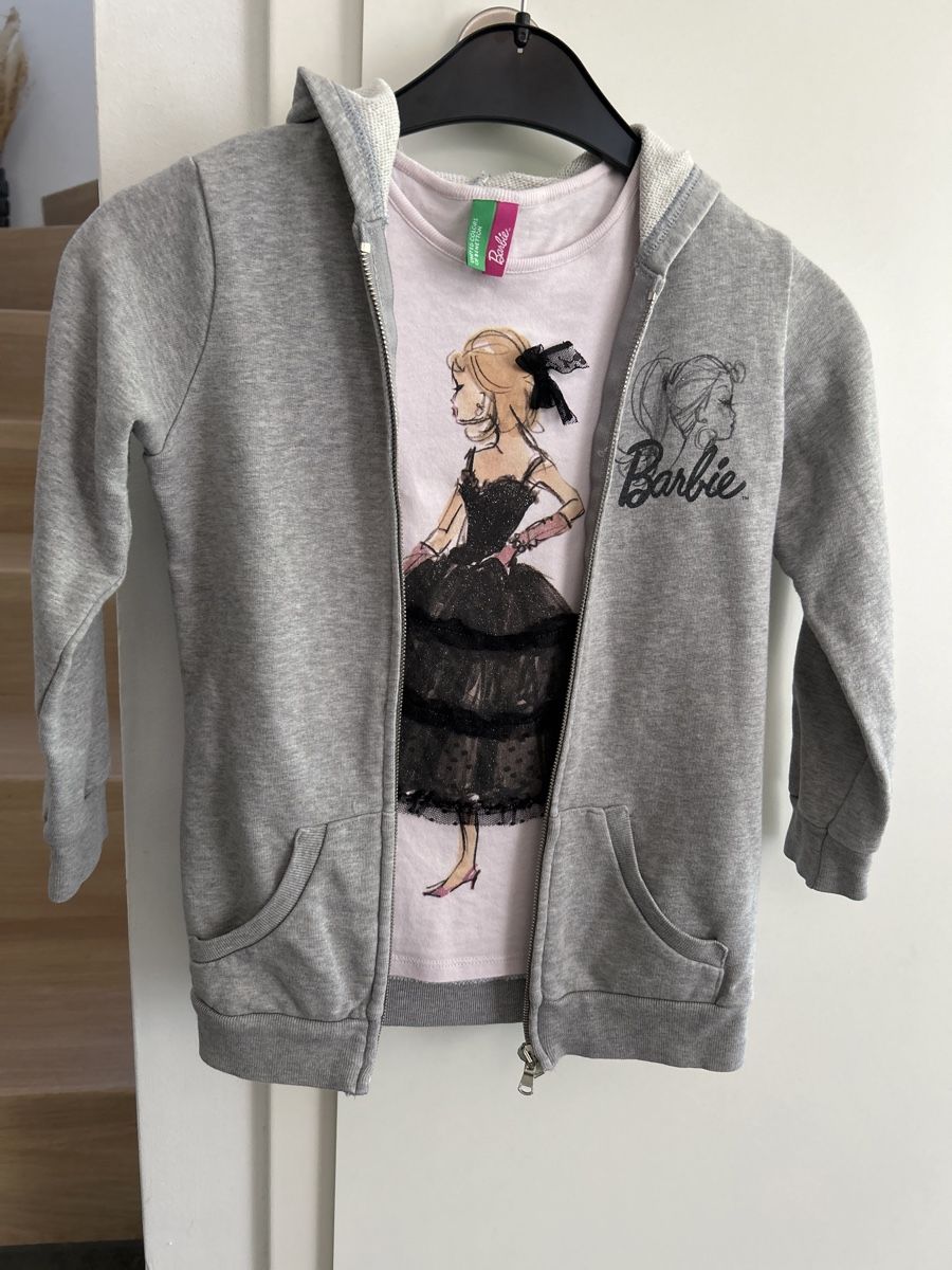 Lotti & Set di vestiti: Très joli set Barbie Benetton 120 cm – Usato da Yens venduto da Chriis