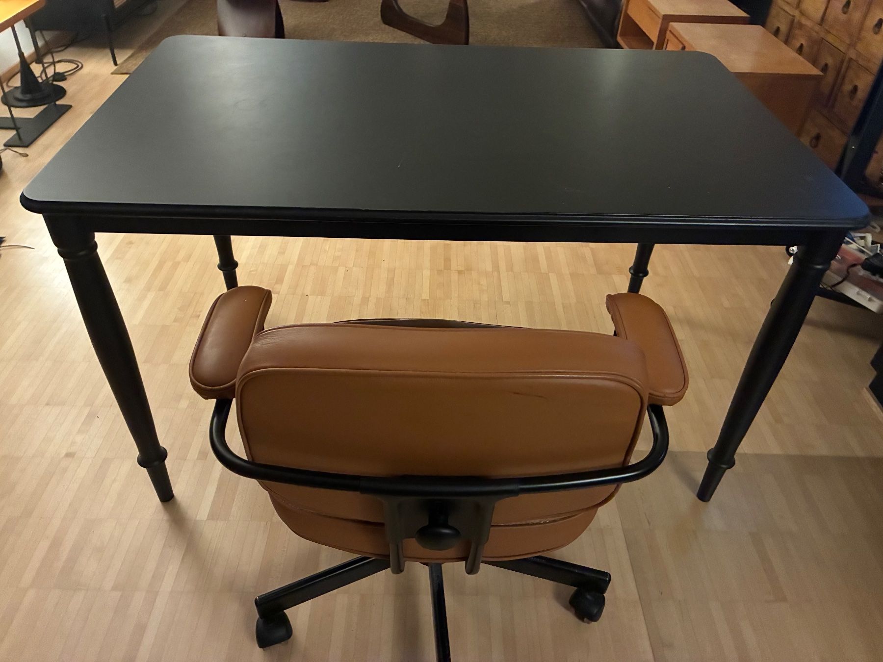 Ikea Tische: Tisch Danderyd Ikea schwarz – Gebraucht aus Zürich von Gigi_zh