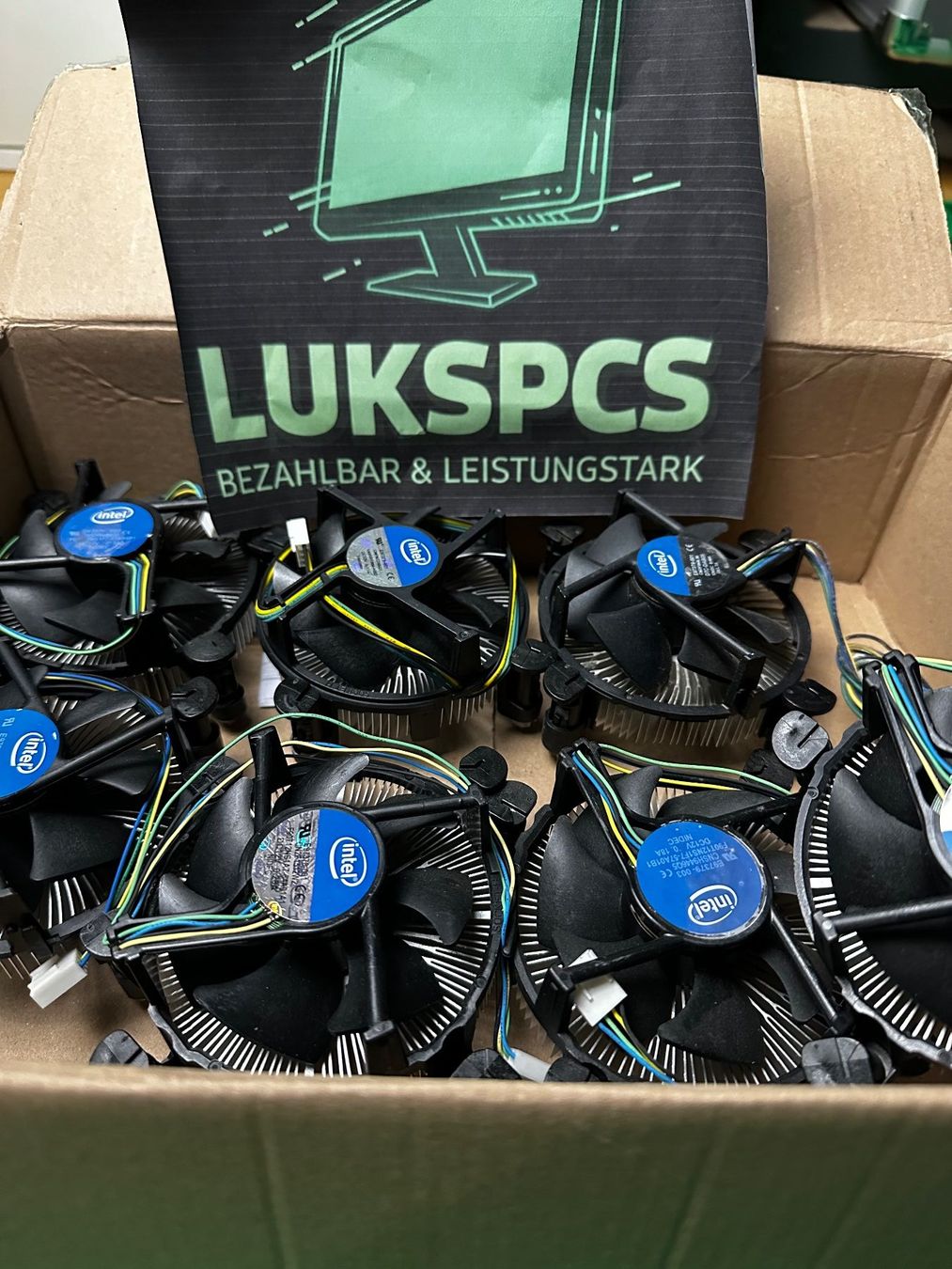 Componenti elettronici: PC Lüfter 7 Stück ab 1CHF – Usato da Rorschacherberg venduto da LuksPCs