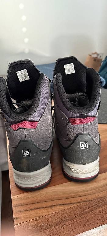 Jack Wolfskin Herrenschuhe: Jack Wolfskin Wanderschuhe 9/43 – Gebraucht aus Diessenhofen von Vivich79 2