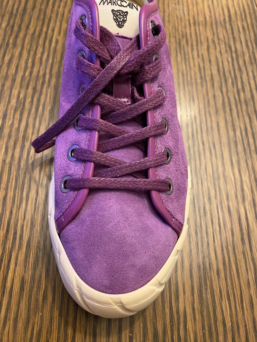 Marc Cain Scarpe da donna: Marc cain Sneaker Velours leder 37 – Nuovo e nell'imballaggio originale da Volketswil venduto da praxis12