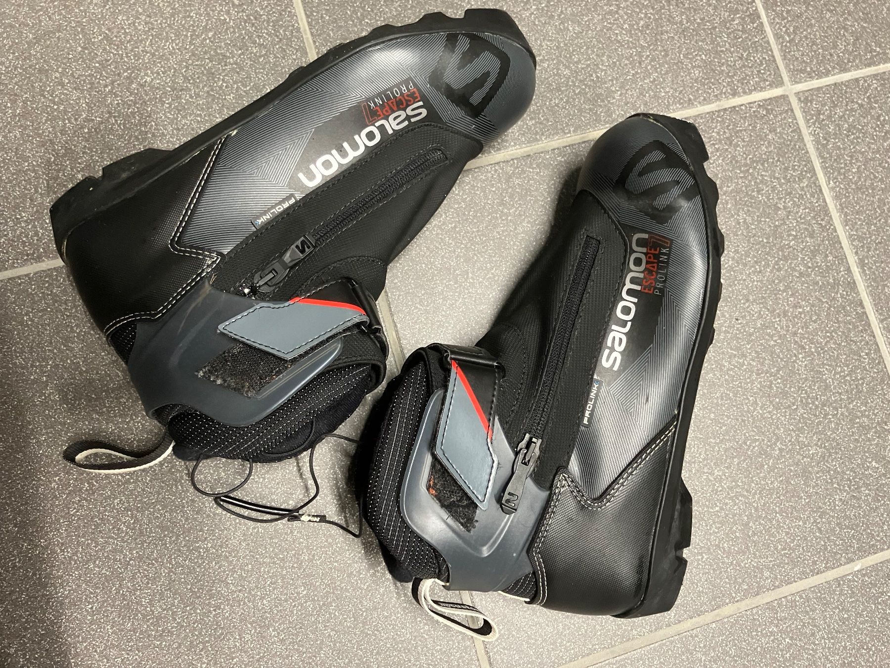 Salomon Scarpe da donna: Langlaufschuhe Salomon gr. 40 2/3 – Usato da Bever venduto da dvojca