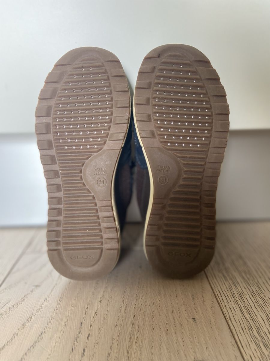 Geox Scarpe per ragazzi: Sneaker Geox Kinder 31 – Usato da Arbedo venduto da gregmccooper 4
