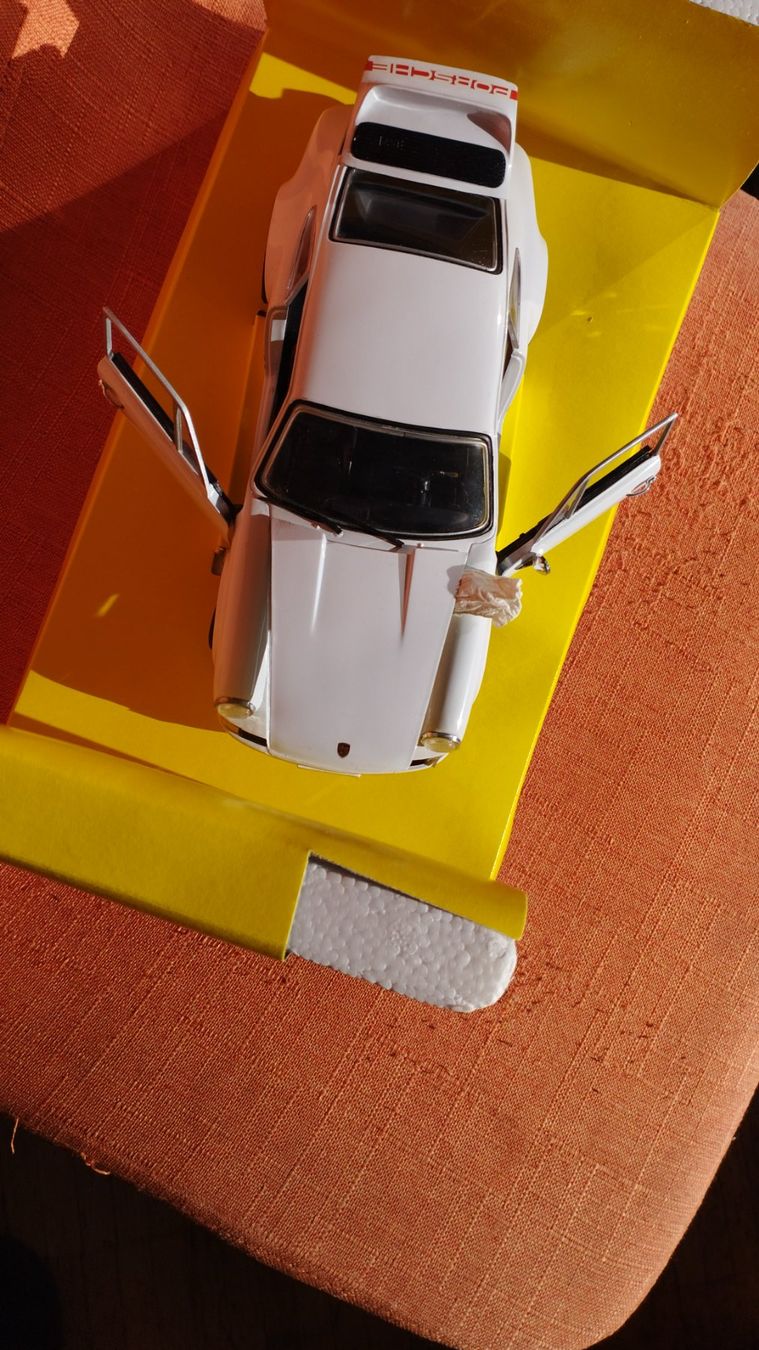 Jouef Modellini d'auto: Porsche 911 Carrera RS 2,7 1973 – Usato da Chur venduto da oriori 4