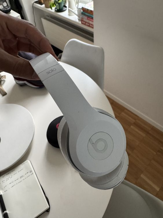 Beats Solo Wired Headphones White 2