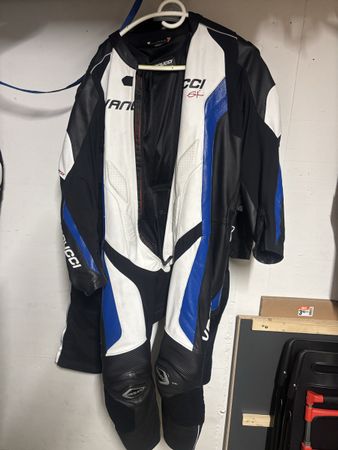 Motorradkombi Vanucci Leder schwarz blau Grösse 56