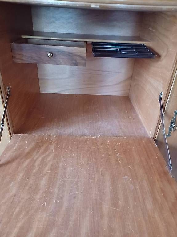 Armadi: Armoire – Usato da Soyhières venduto da 5jm_5czl 4
