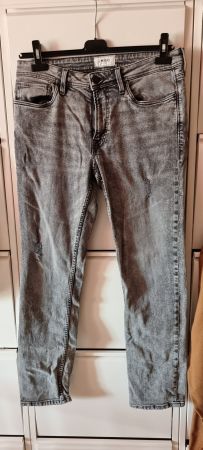 Herrenjeans