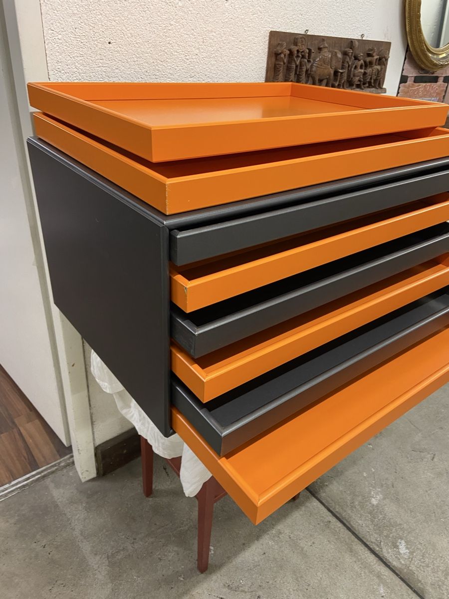 Cassettiere: Schubladenkommode mit Tabletts - orange/anthrazit – Usato da Dietikon venduto da brocki-eyra 7