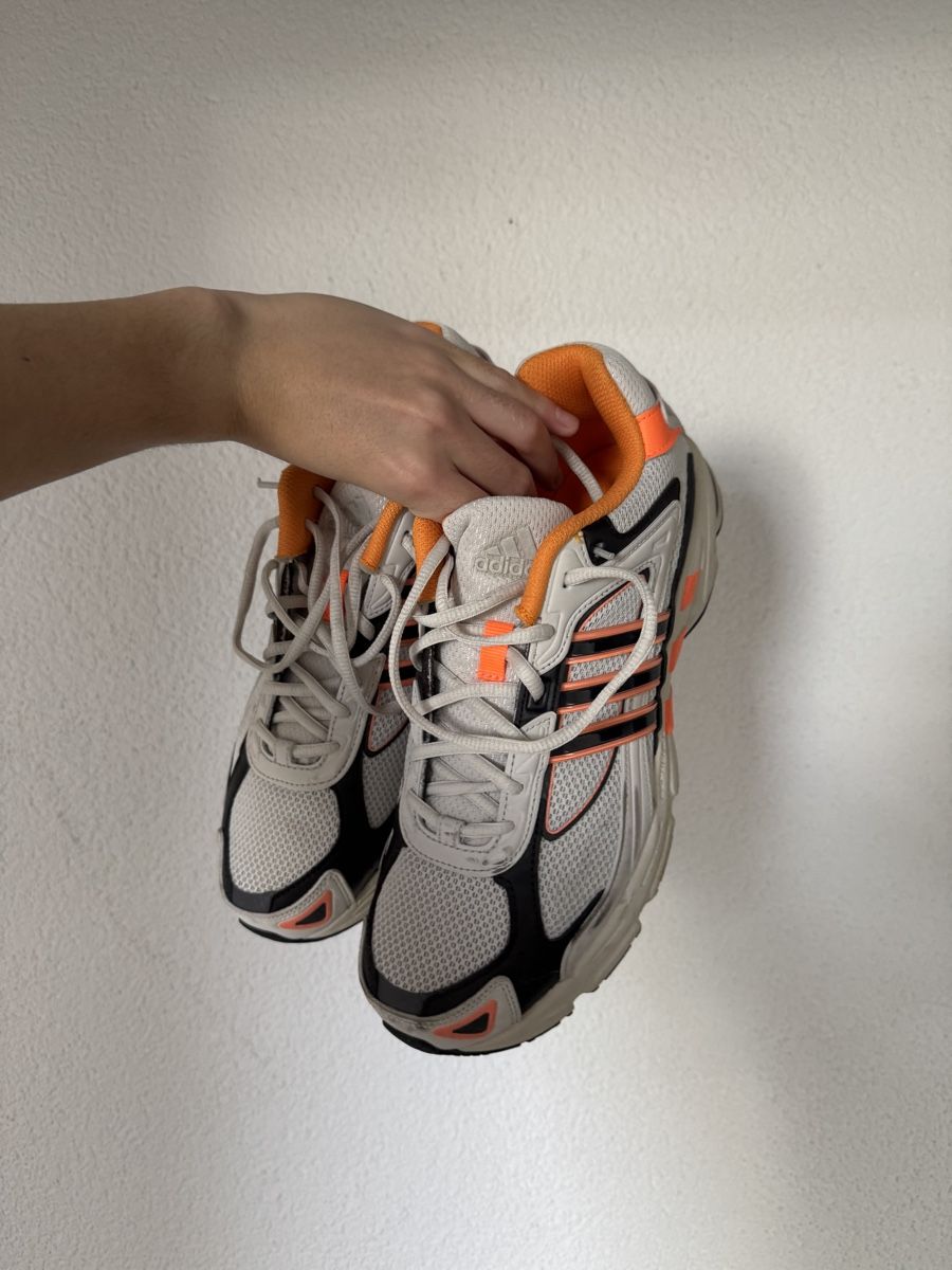 Adidas Scarpe da uomo: Adidas Response CL 44 – Usato da Basel venduto da Sharki_
