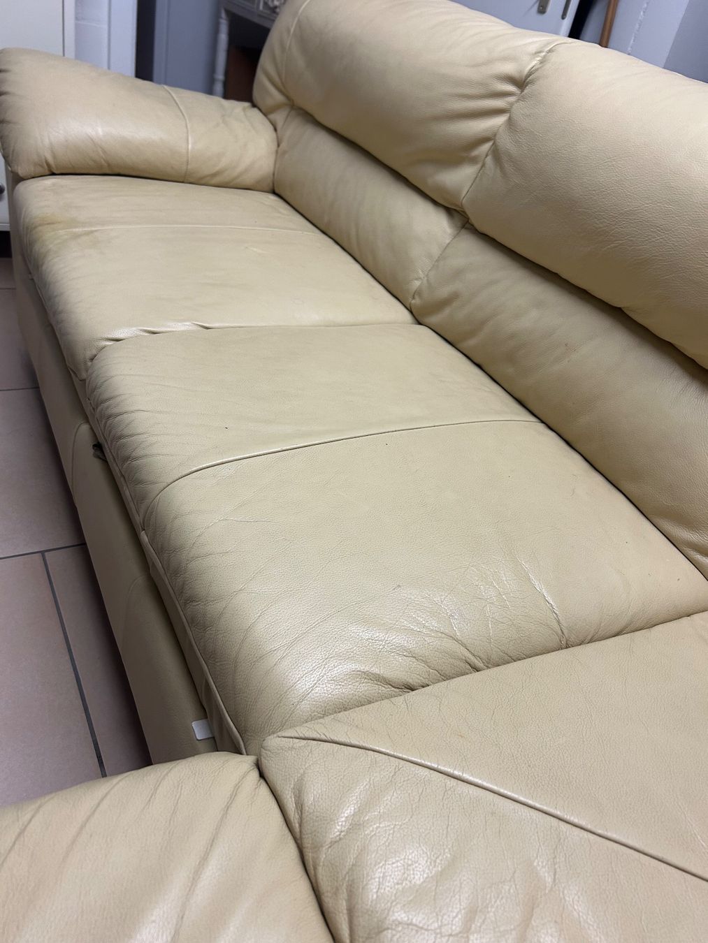 Sofas: Leder-Ecksofa mit Schlaffunktion in Hellbeige – D'occasion à Subingen par Fand67 6