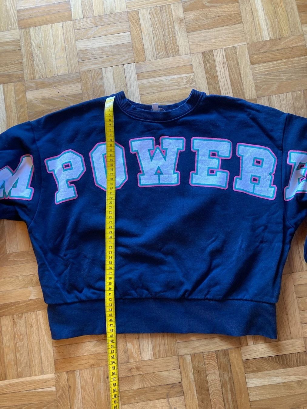Pullover & Sweatshirts: Swetshirt – Gebraucht aus Balsthal von dasesaro 1