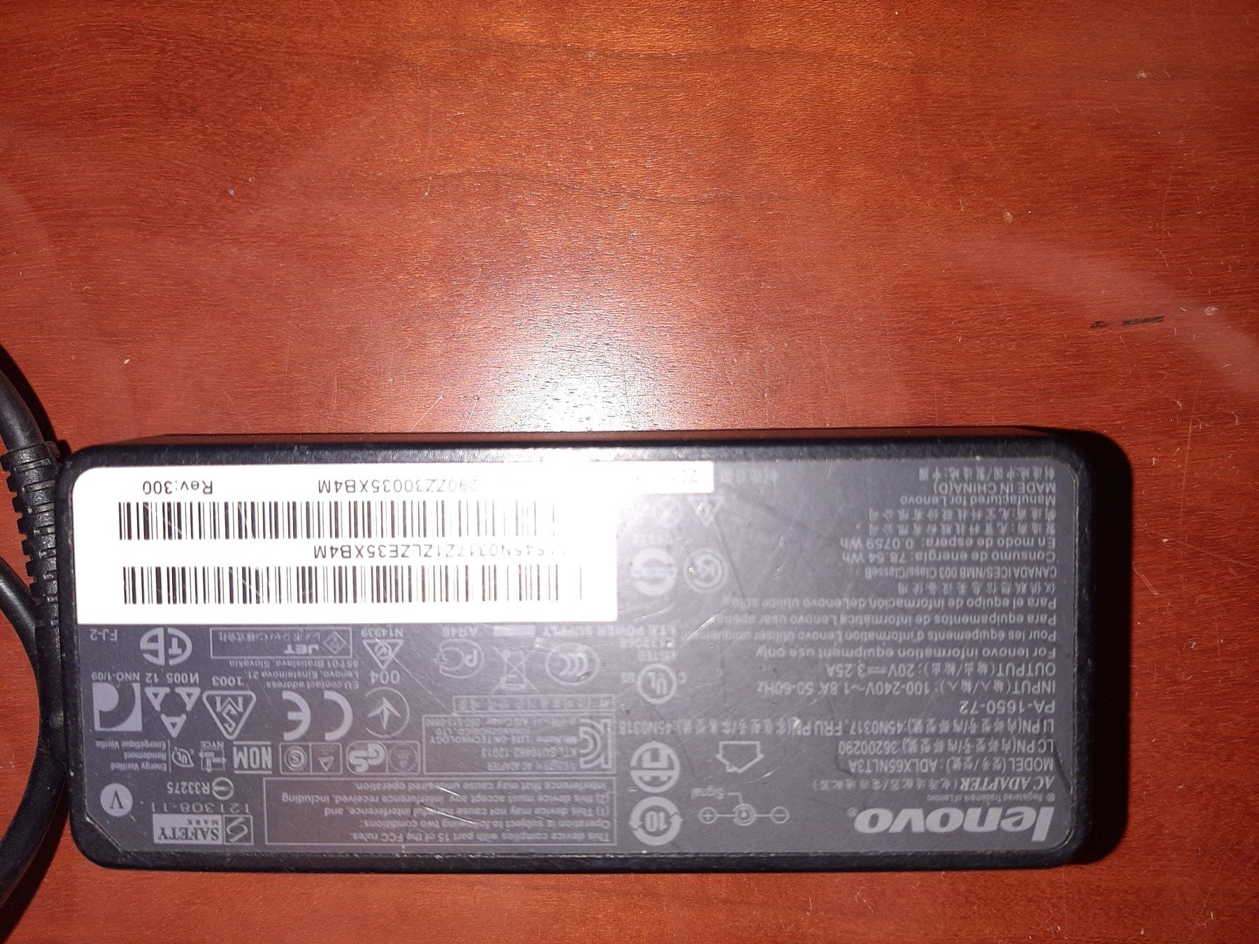 Caricabatterie: Lenovo netzgerät – Usato da St-Blaise venduto da Mogul0