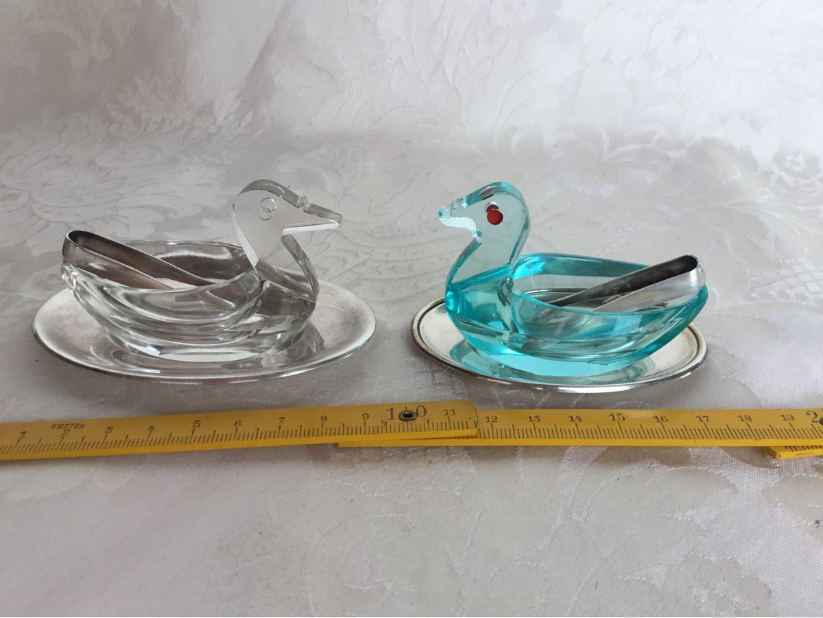 Statuette: Ältere Canärli mit Zängli ein Table 800 Silber – Usato da St. Gallen venduto da chamilla
