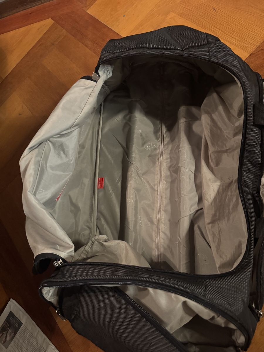 Kappa Valigie: Grosser  Kappa Reisetasche Grau  – Usato da Grindelwald venduto da yoloflip45 3