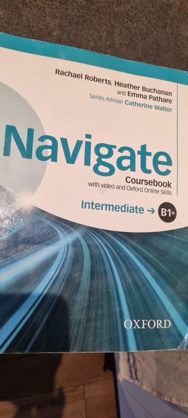 Libri: Navigate Coursebook Workbook Audio CD, with Video + Online – Usato da Spiegel b. Bern venduto da sus_xj97 2