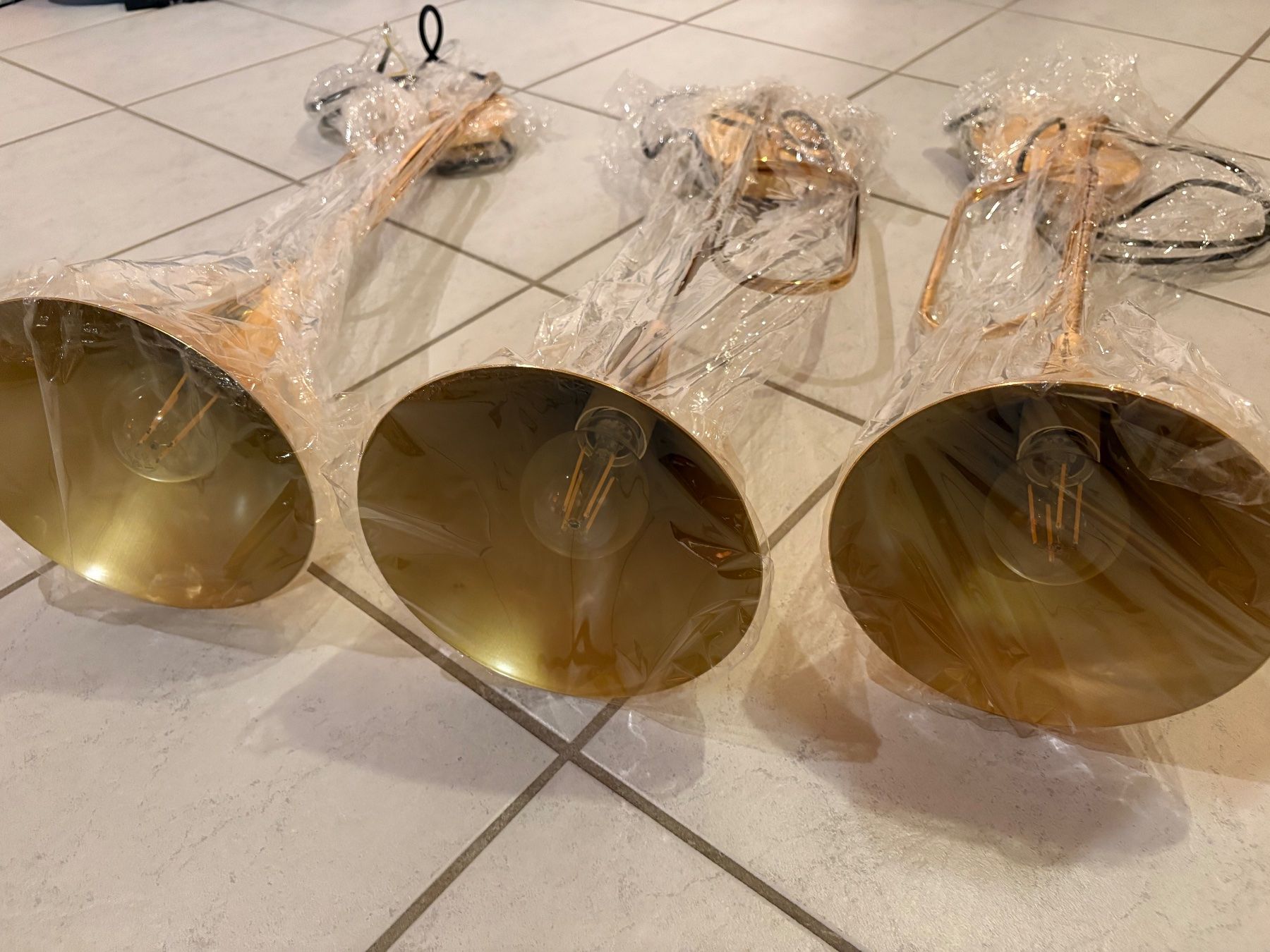 Lampadari & plafoniere: MANTRA Hängelampen 3 Stk – Usato da Wilen b. Wollerau venduto da Posmind 3