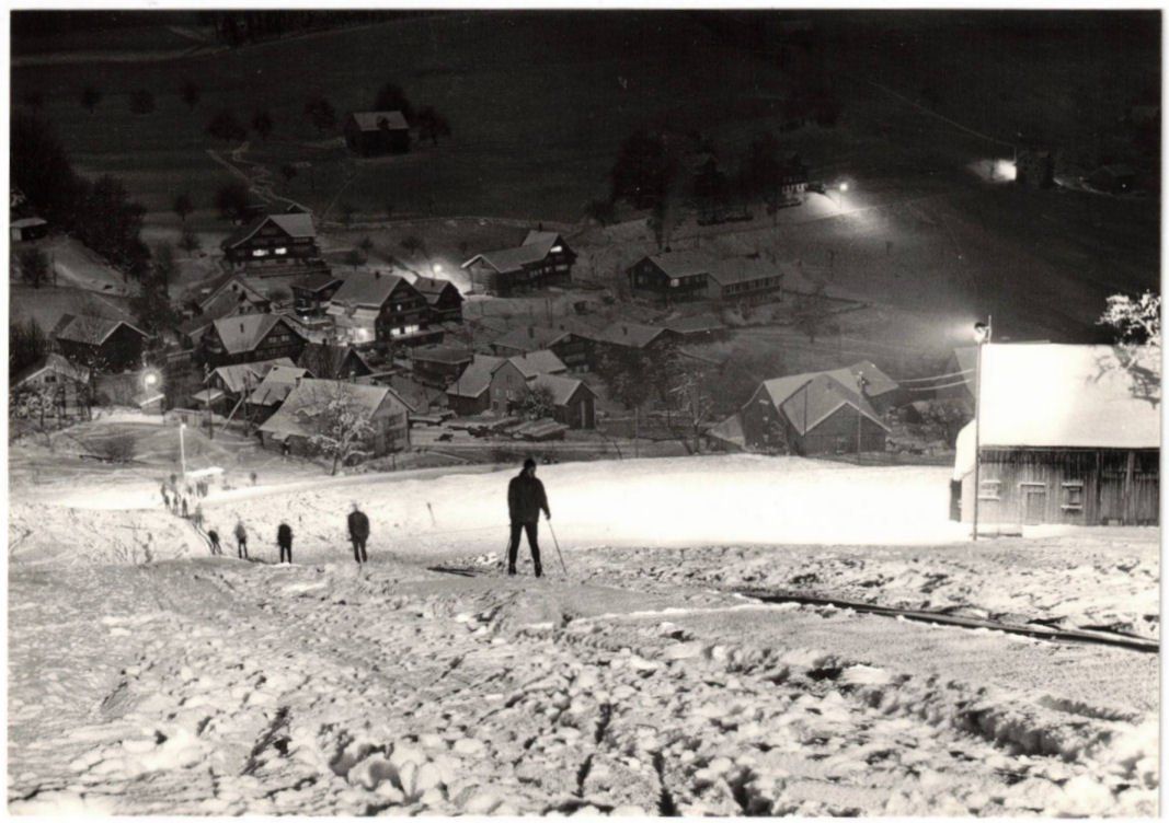 Cartoline postali: Krinau - Skilift – Usato da Binningen venduto da Mountainrider