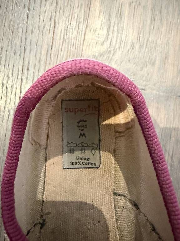 Superfit Scarpe per ragazzi: Hausschuhe Superfit Gr. 26 – Usato da Döttingen venduto da pelisa 1