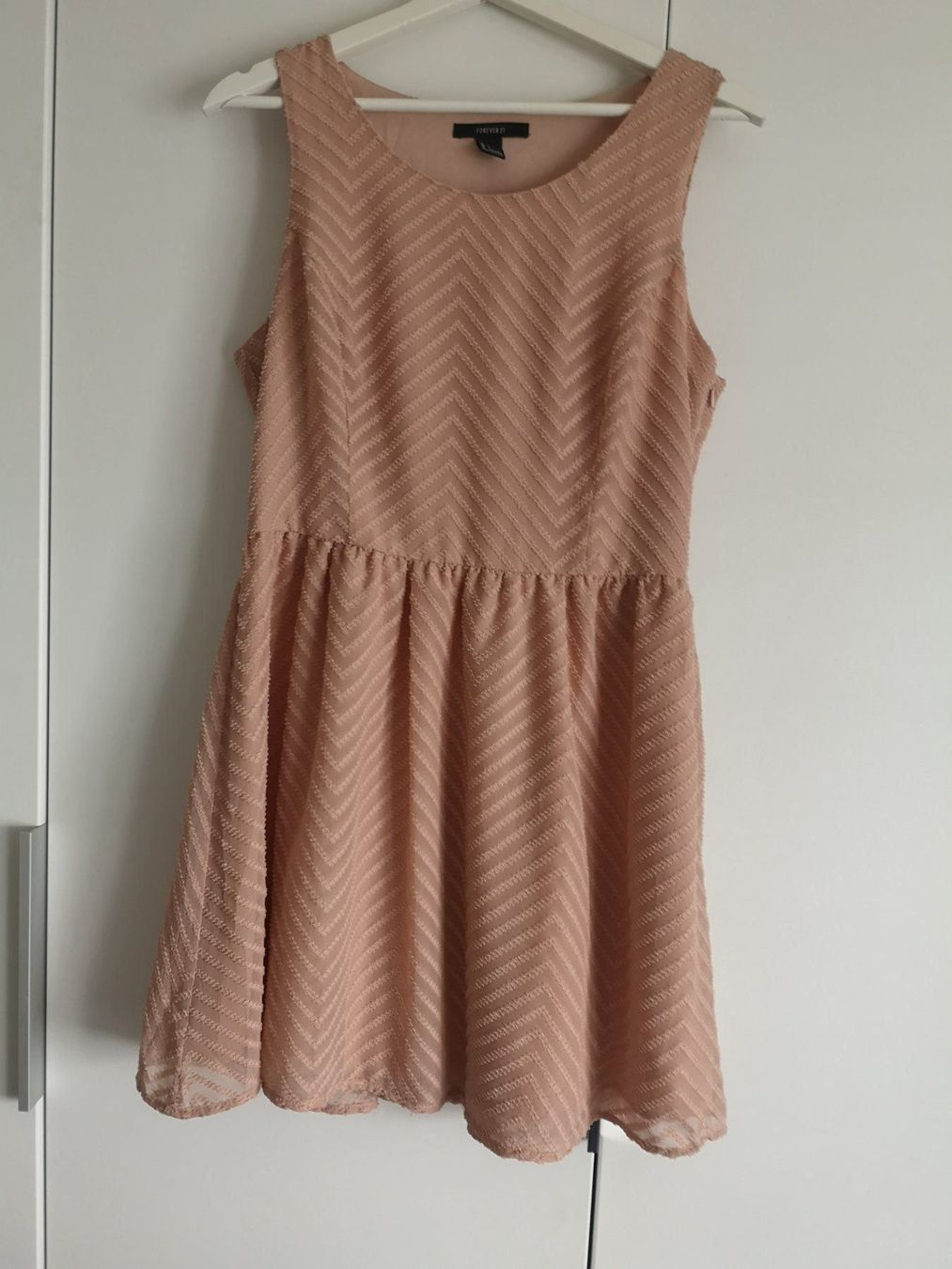 Vestiti: Kleid nude L Forever21 – Usato da Rapperswil SG venduto da lilkate