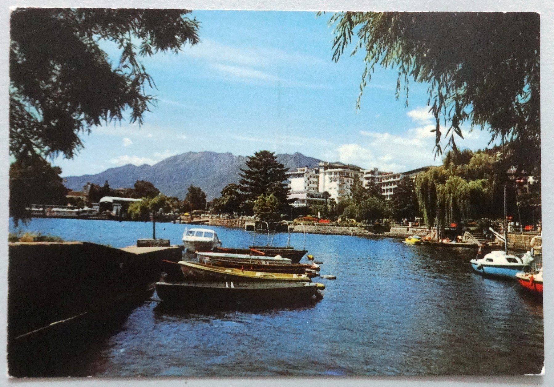 Cartoline postali: Locarno (Lago Maggiore) – Usato da Fétigny venduto da Billy2miny
