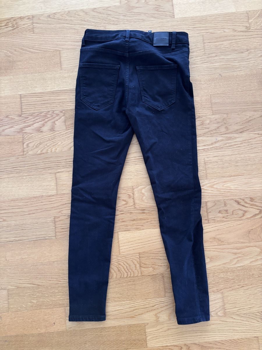 Hallhuber Jeans: Hose Hallhuber 36 – Gebraucht aus Rüschlikon von cloudy_scotch 2