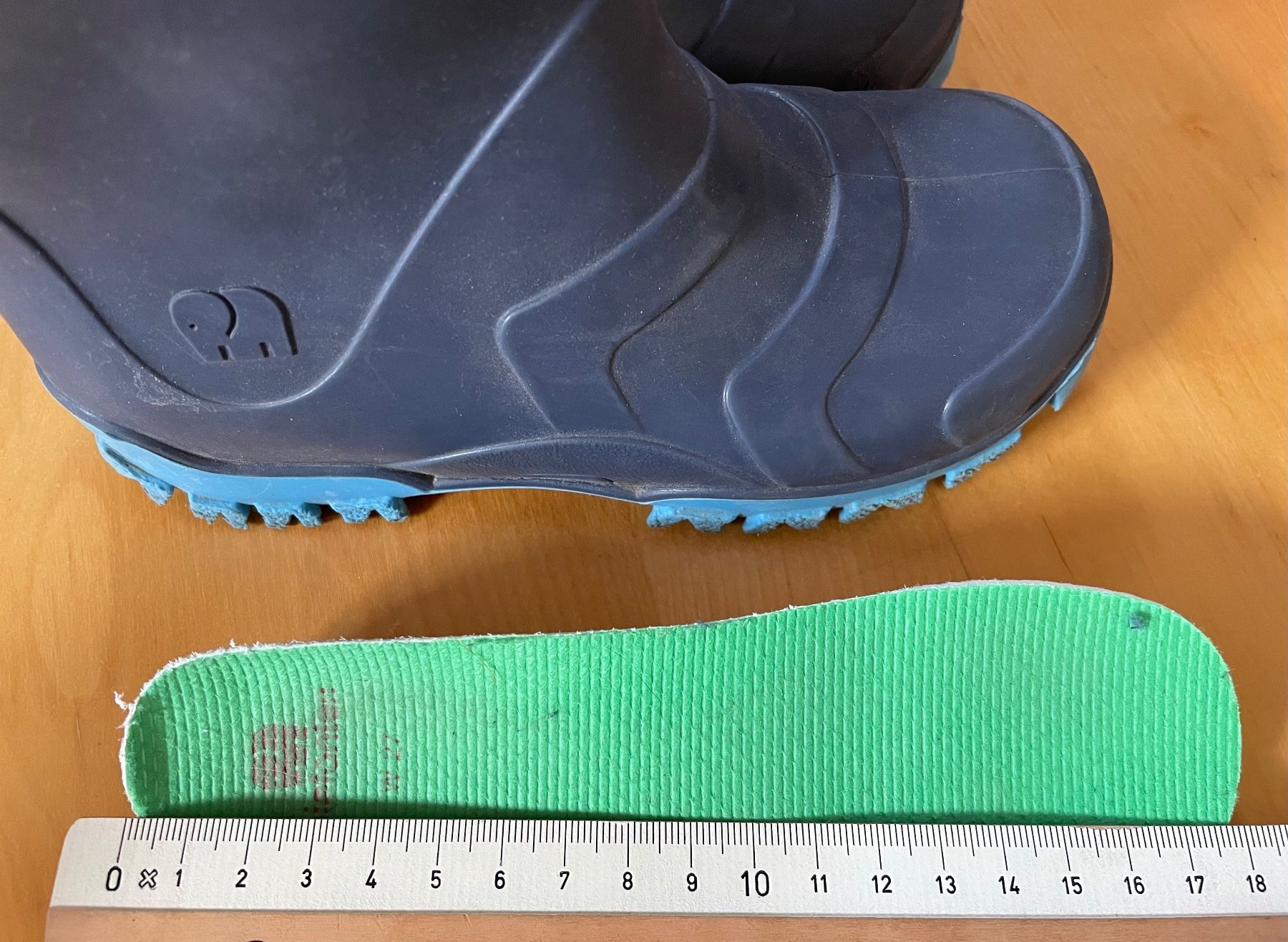 Elefanten Scarpe da uomo: Gummistiefel elefanten Gr 27 – Usato da Hüntwangen venduto da fra_7nd2 2