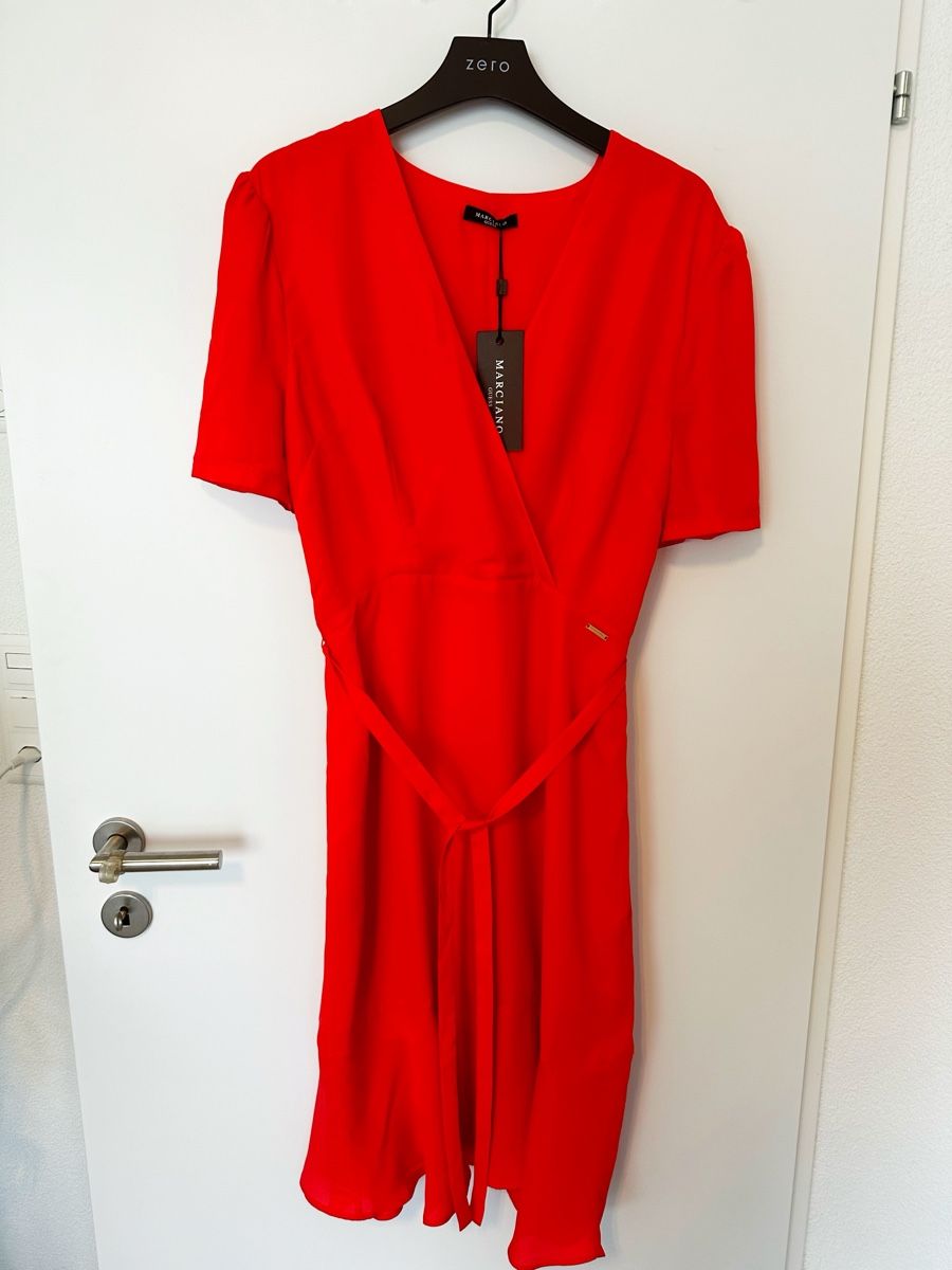 Guess Kleider: Wunderschönes Kleid Marciano Guess Gr. M – Neu (gemäss Beschreibung) aus Eglisau von Brewster1