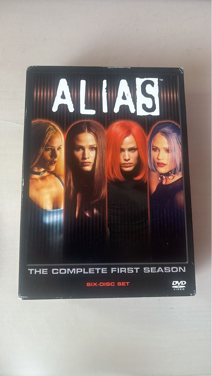 Tutti i DVDs: DVD Box Alias The Complete First Season Neu – Nuovo (secondo la descrizione) da Ruswil venduto da Slivio_