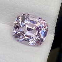 Spinello Burma violett viola! 0.95 Karat!!! Wunderbar!!!