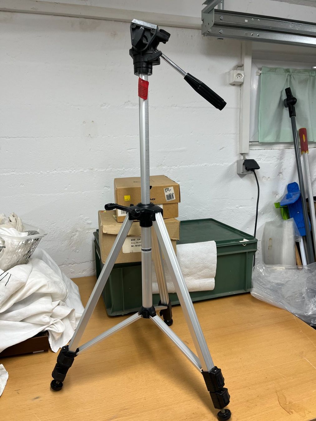 Treppiedi & Teste: Stativ / Foto-Stativ – Nuovo (secondo la descrizione) da Mumpf venduto da dadaboygugu 2