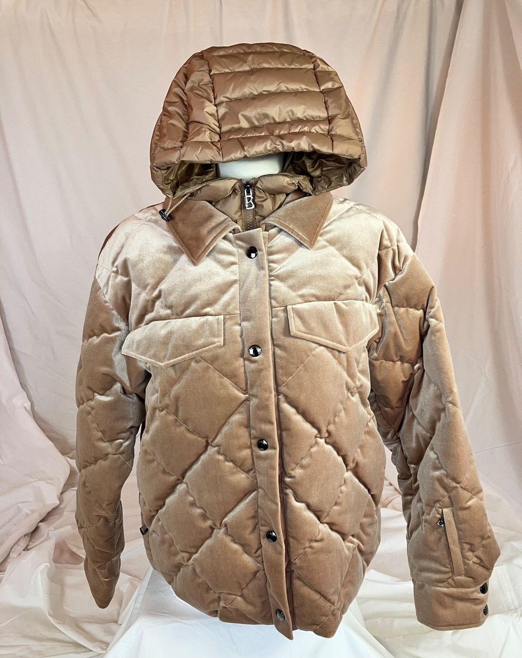 Bogner Giacche: Bogner Gr.36/S – Nuovo (secondo la descrizione) da Mürren venduto da Ne-le