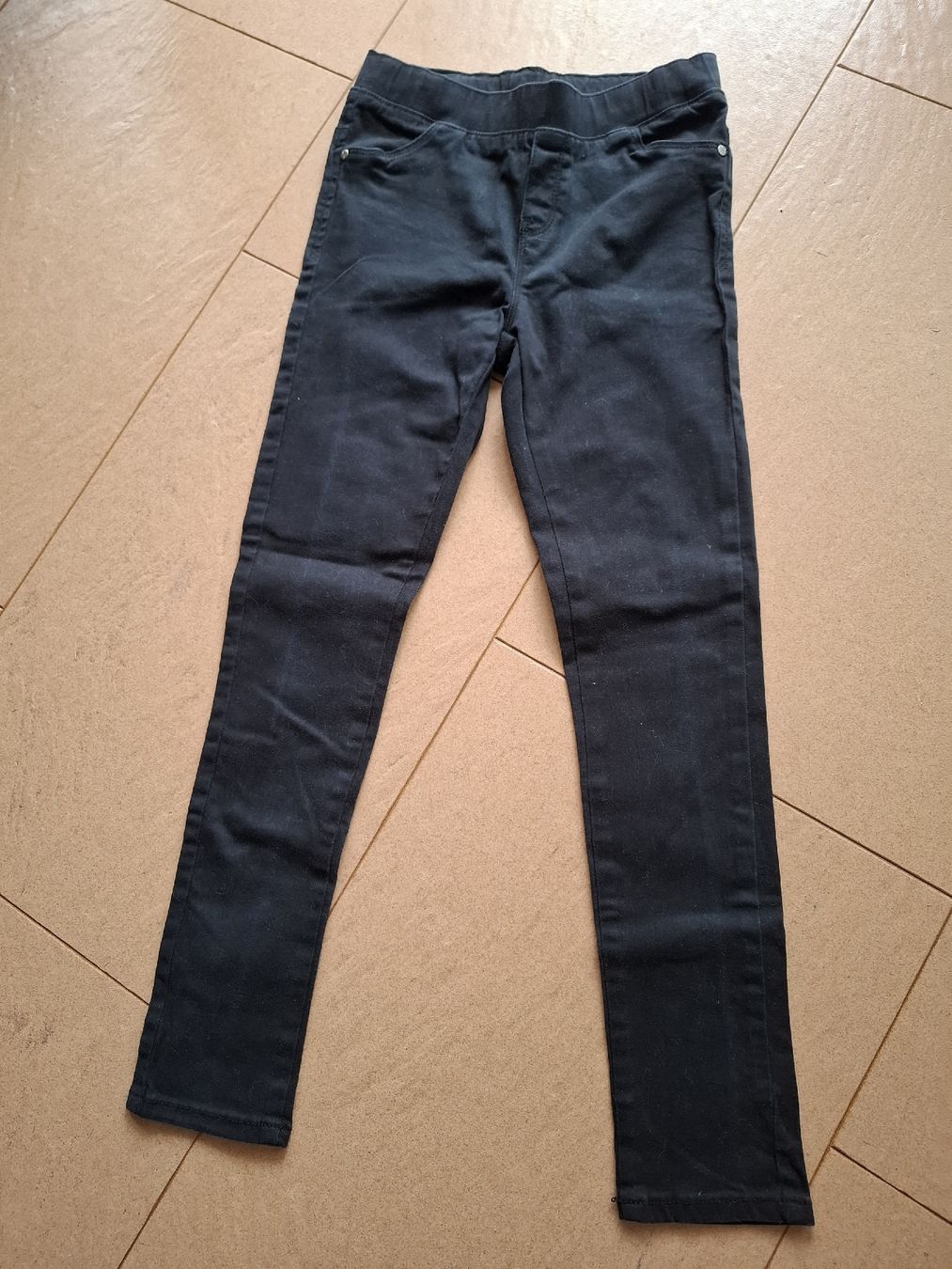 Pantaloni: Jeans Tregging Grösse 140 von Okaidi – Usato da Thun venduto da lede