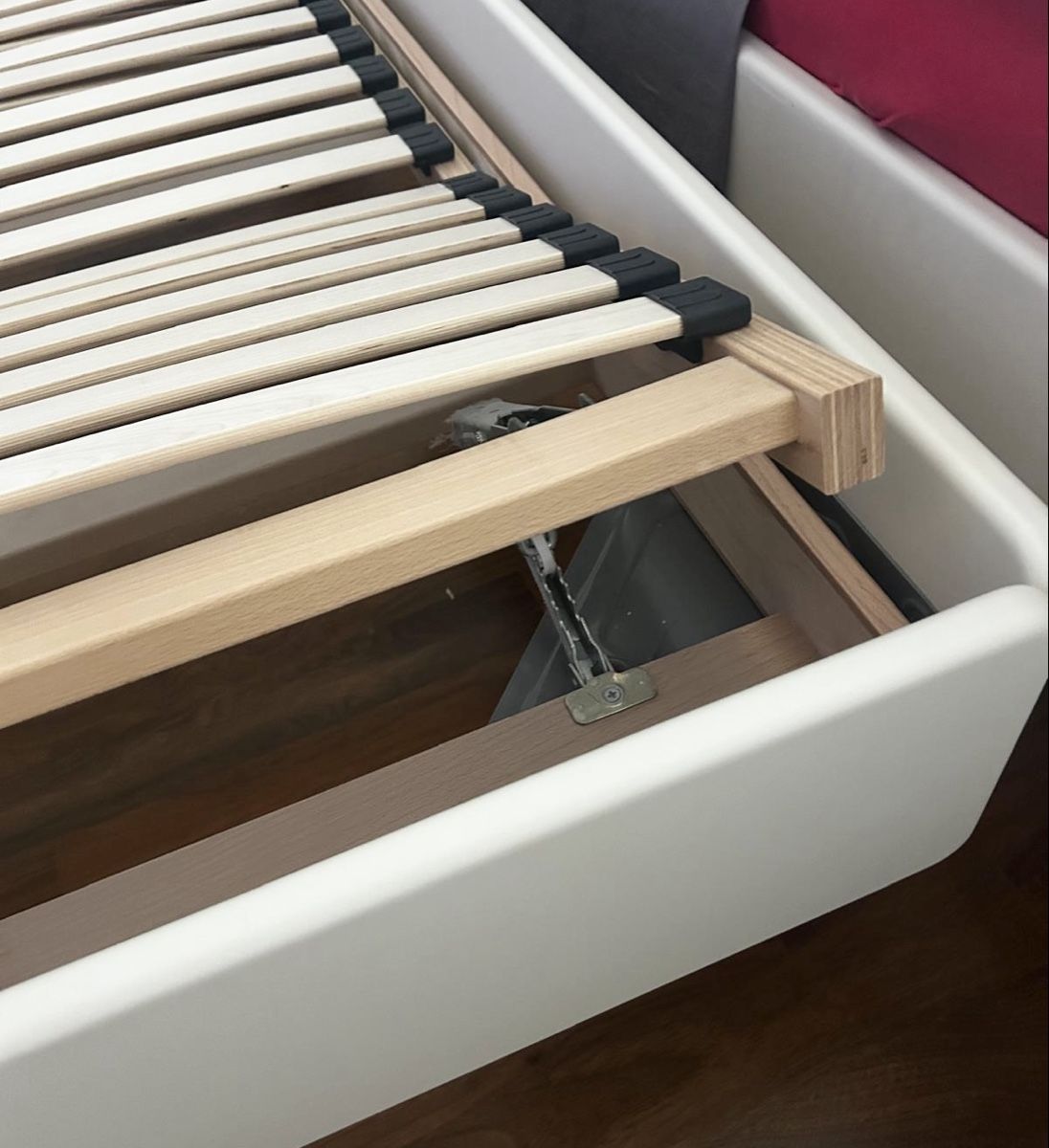 Bico Lits: Bett mit Lattenrost  – D'occasion à Zug par SL.Bernales 2