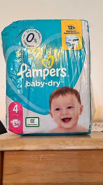 Secchi per pannolini & Pannolini: Pampers N4 – Usato da Meyrin venduto da MarLove