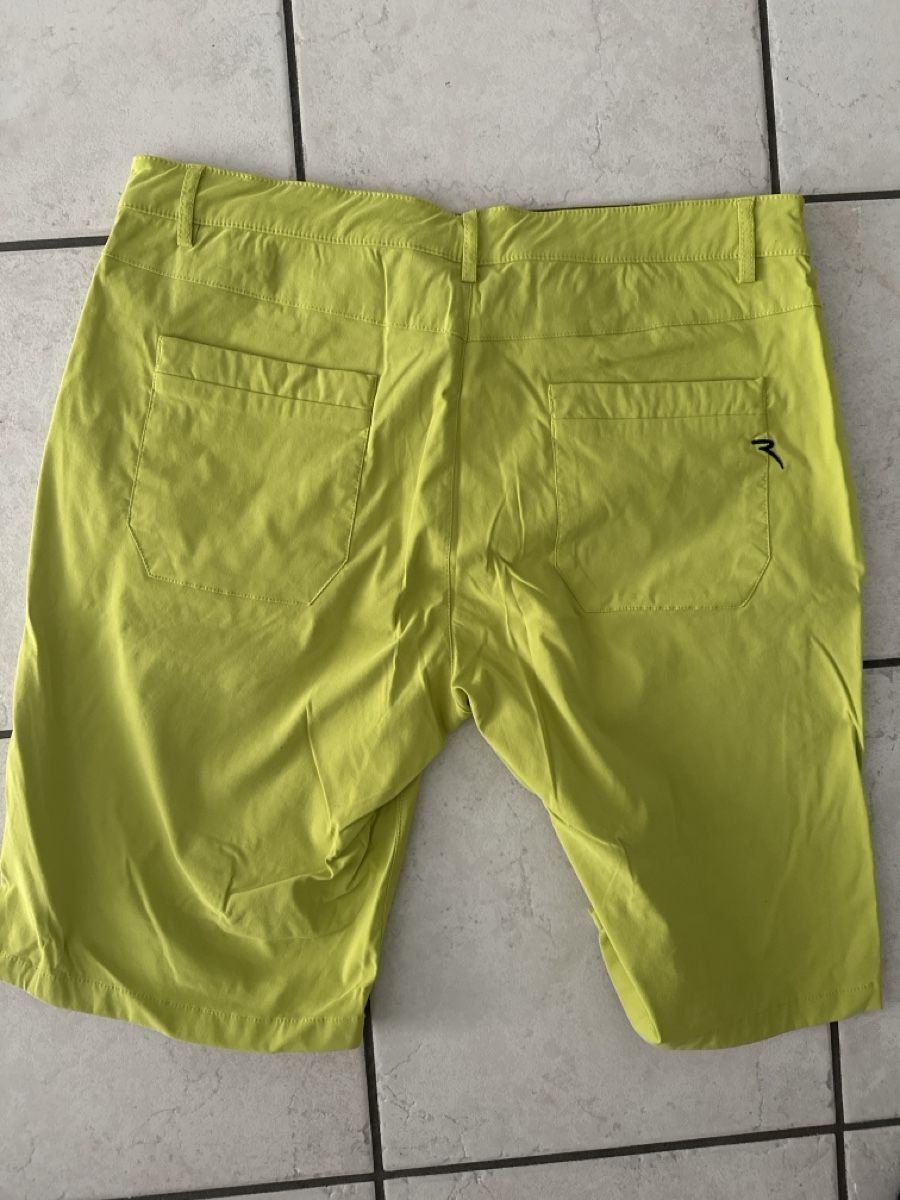 Hosen: Chervo Golfshorts Men 54 – Gebraucht aus Davos Platz von Anakonda1 3