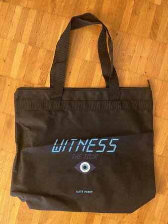 Katy Perry – VIP bag – SHIPPING INCLUDED – Witness –The Tour