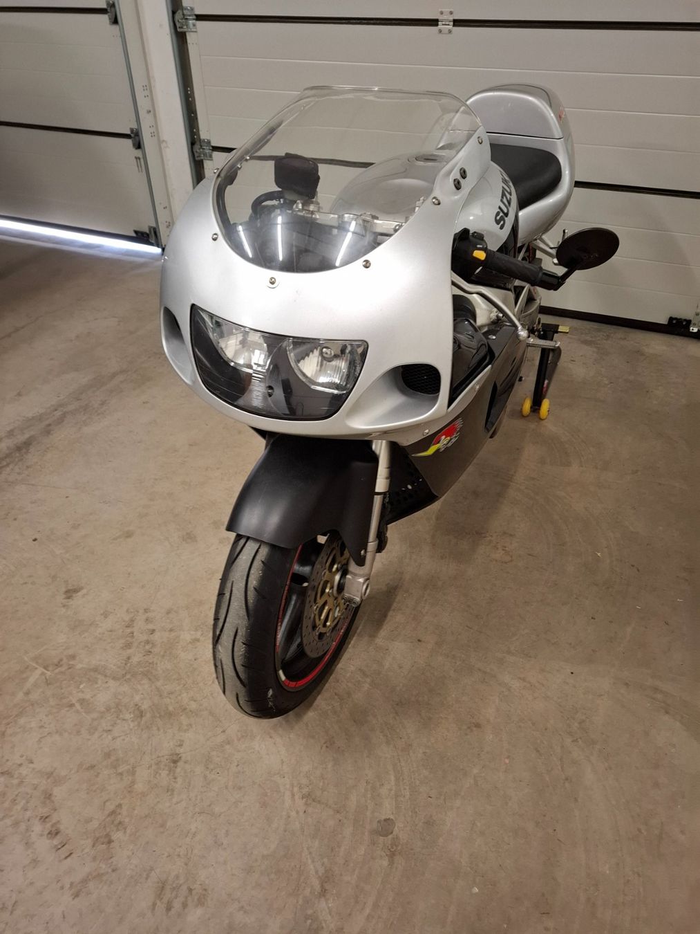 Suzuki Strasse: SUZUKI GSX-R 750 – Gebraucht aus Mollis von 5903philipp 6
