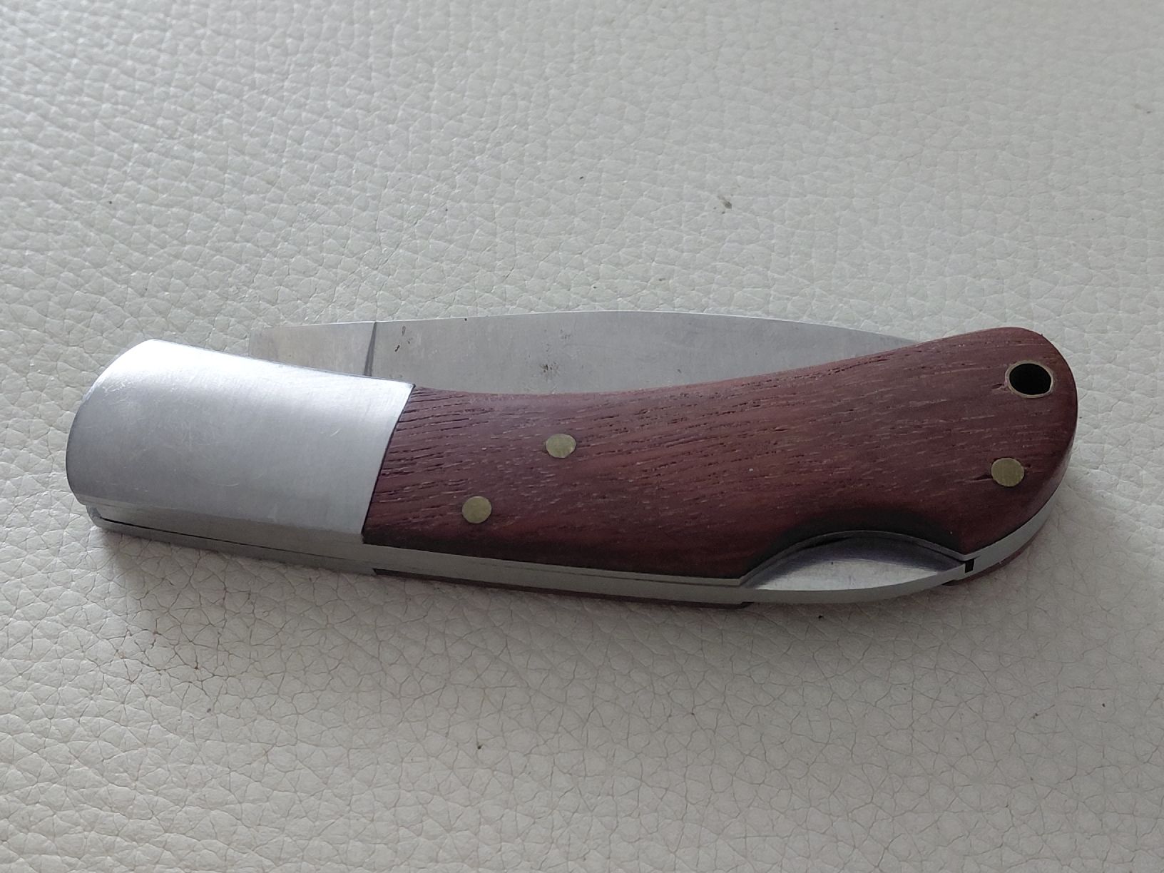 Couteaux de poche: Taschenmesser Holzgriff rostfrei – D'occasion à Belp par mar_76s8 4