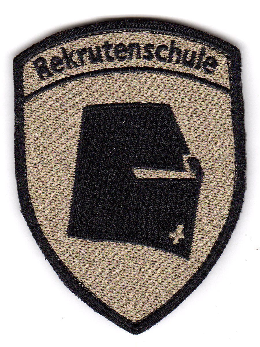 Placchette & Badge: Badge Rekrutenschule Panzer RS – Usato da Erlinsbach venduto da S700