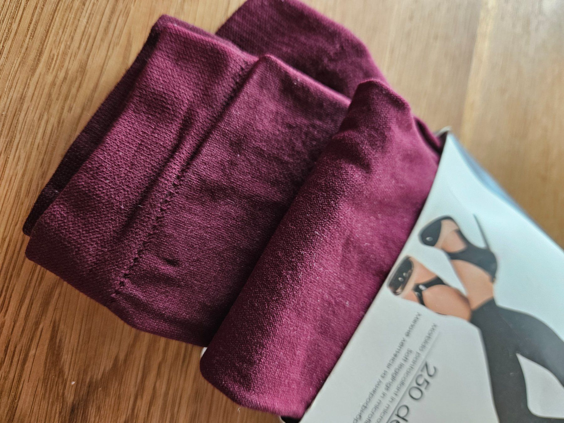 Leggings: Leggins in bordo – Nuovo e nell'imballaggio originale da Worb venduto da jun_fj8w
