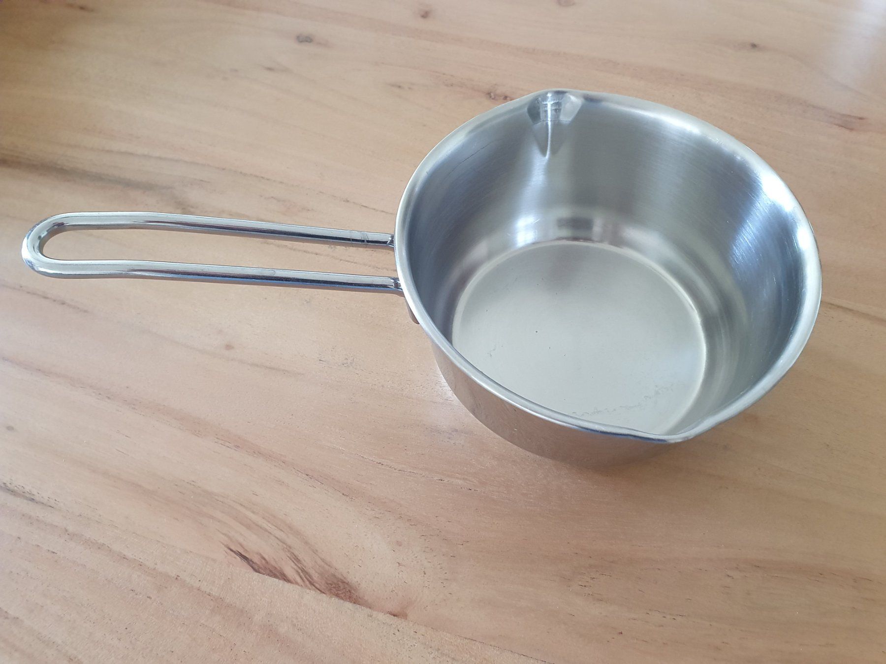 Pentole: Gebrauchter Kochtopf 14.5 cm Durchmesser – Usato da Zürich venduto da car_h899 2