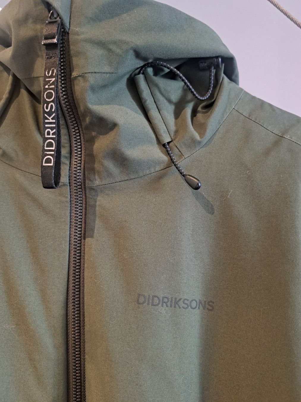 Didriksons Cappotti: Didrikson Mantel/Jacke – Usato da Winterthur venduto da Pitschna88 1