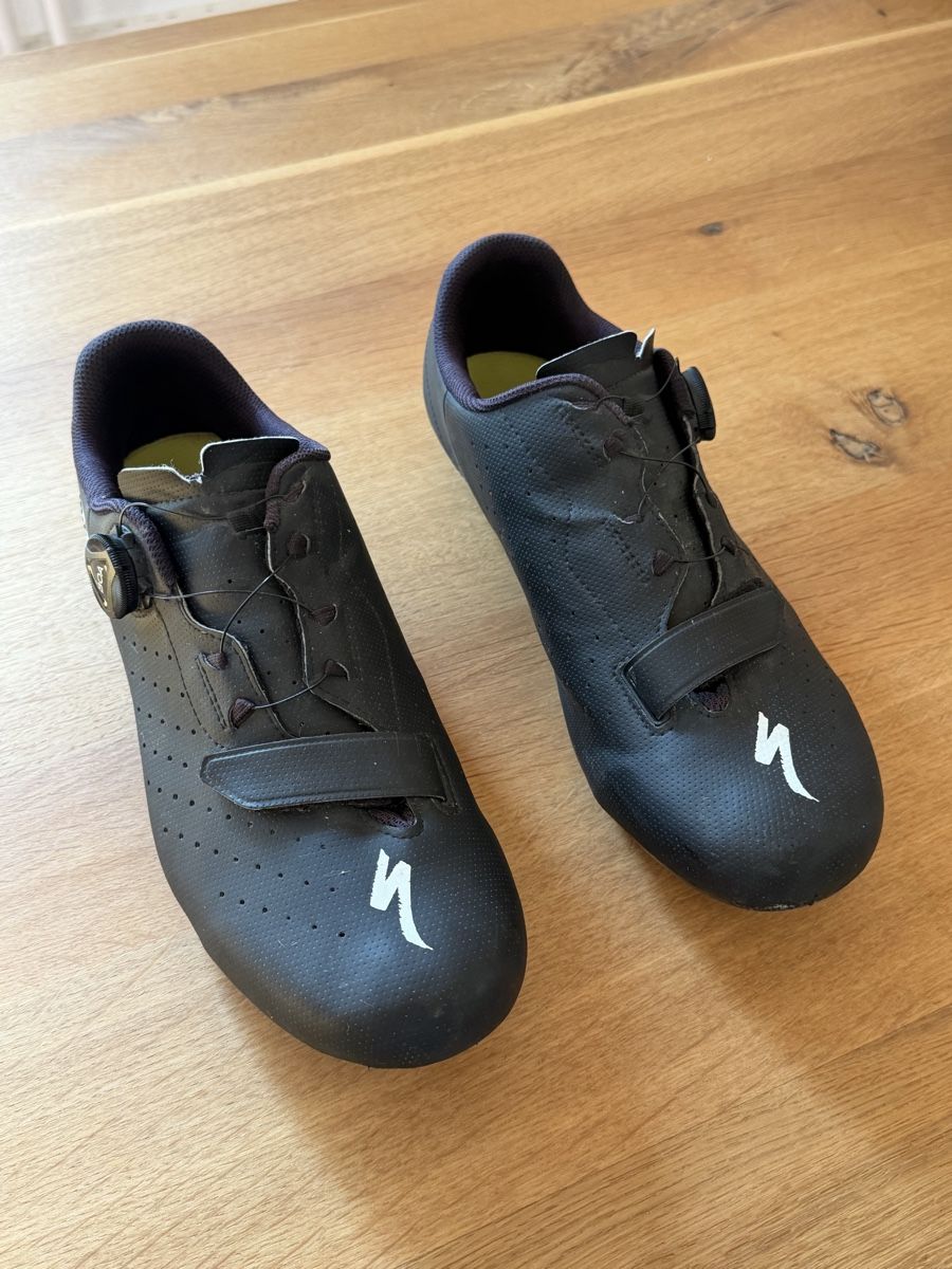Specialized Scarpe da uomo: Specialized Rennradschuhe Grösse 44 – Usato da Zürich venduto da denisdd 1