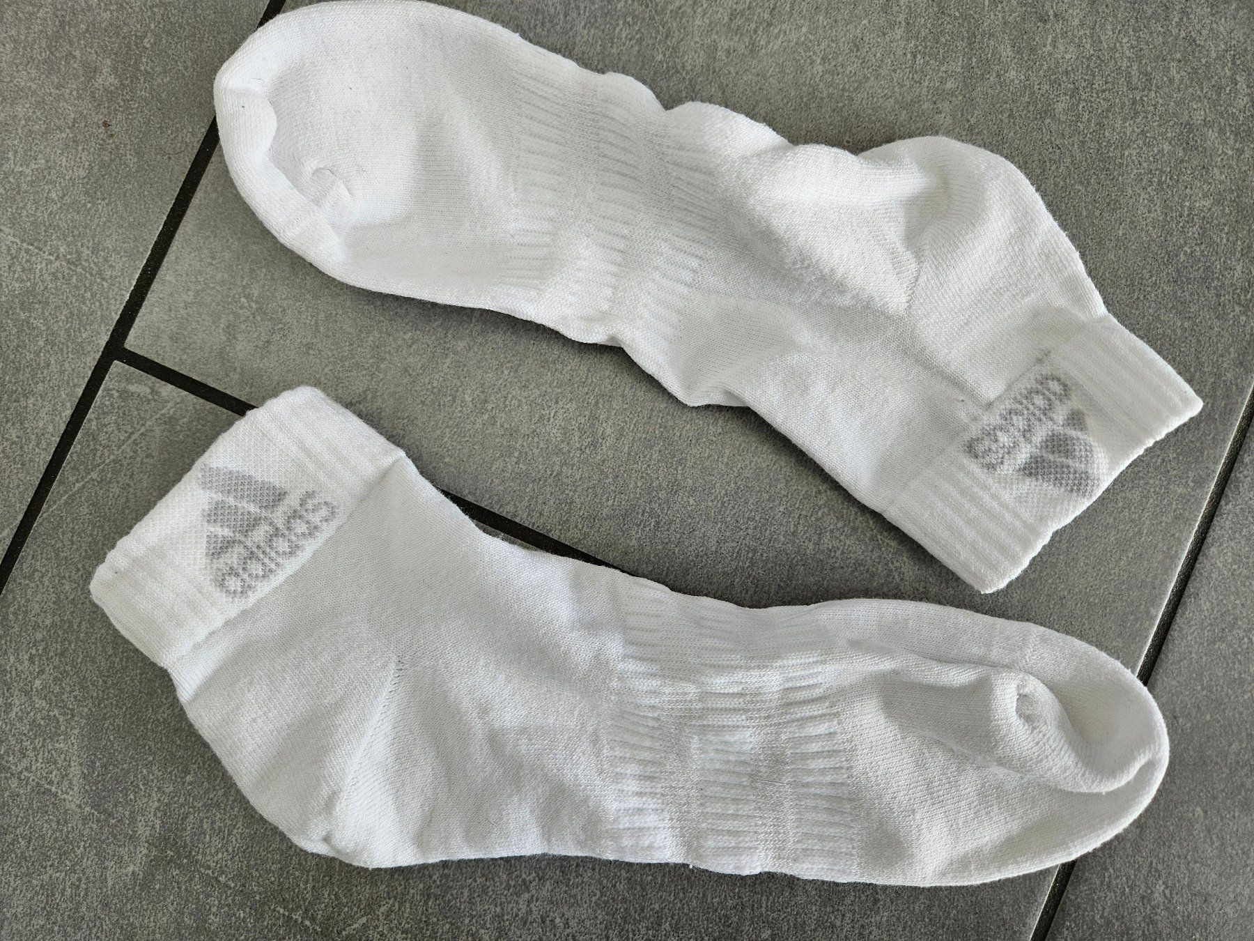 Adidas Calze: Adidas Socken – Usato da Frauenfeld venduto da Heren_67