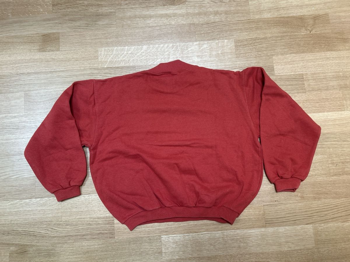 Pullover & Sweatshirts: Pullover rot mit Stickerei Gösse 164 – Gebraucht aus Luzern von ThrowbackVintage 2
