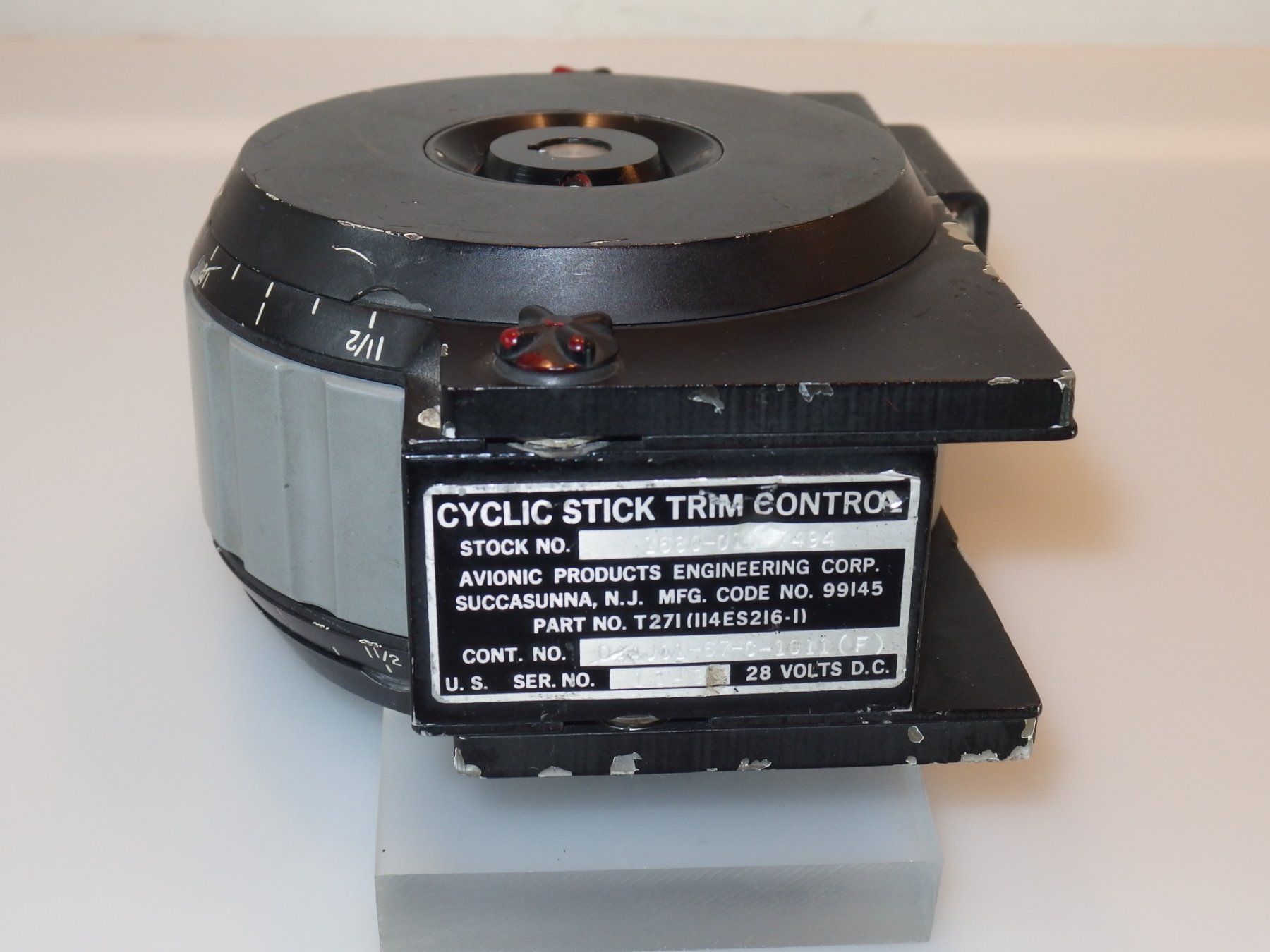 Misurare: Boeing CH-47 Chinook Cyclic stick trim control – Usato da Gwatt (Thun) venduto da Nocturnal_99 6