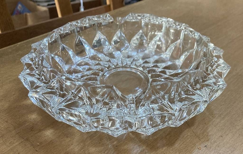 Portacenere: Aschenbecher aus massivem Glas – Usato da Riehen venduto da Albi2010 1