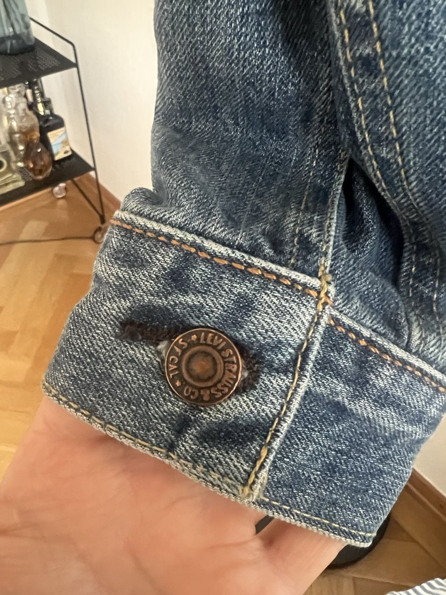 Levi's Camicie: Sur chemise de marque LEVIS – Usato da Pully venduto da Afagone 3